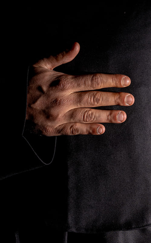 Hermandad del Santísimo Cristo del Calvario detalle mano